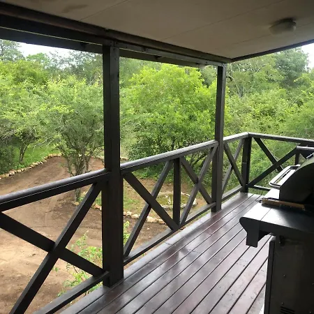 Luxury Treetop Lodge Marloth Park Exterior photo